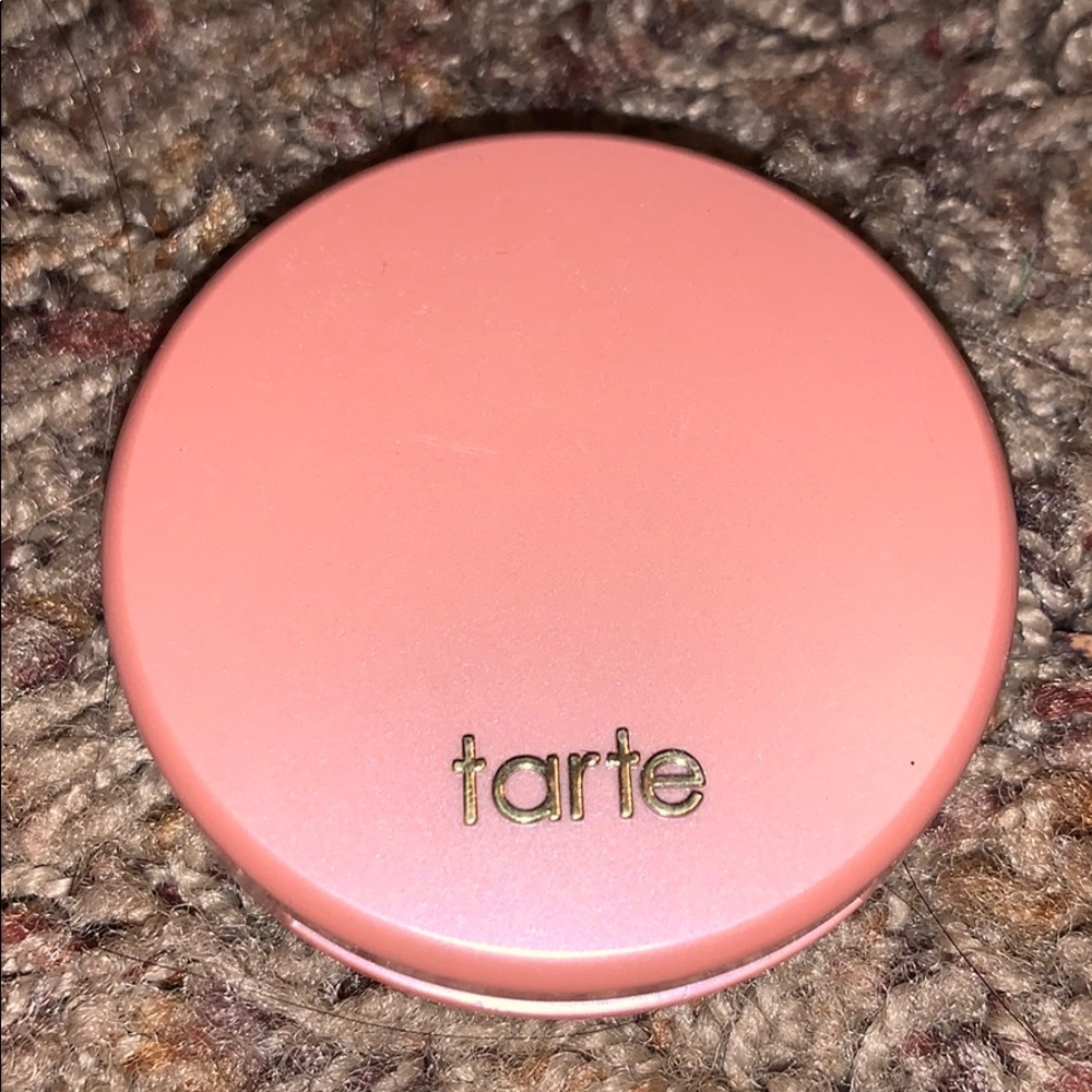 Tarte blush